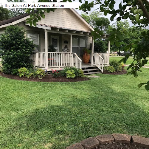 The Salon At Park Avenue Station
