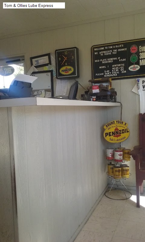 Tom & Ollies Lube Express