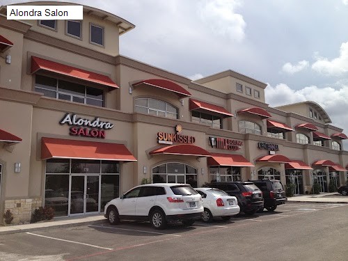 Alondra Salon