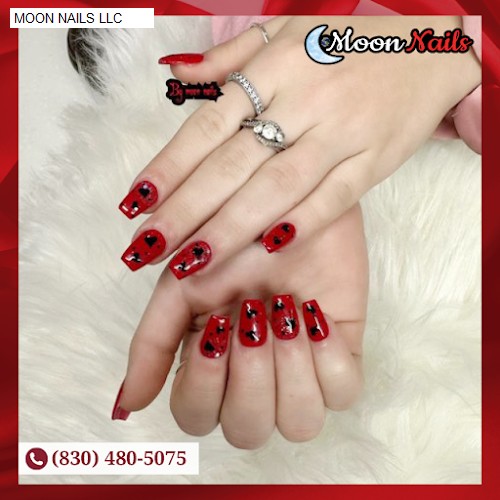 MOON NAILS LLC