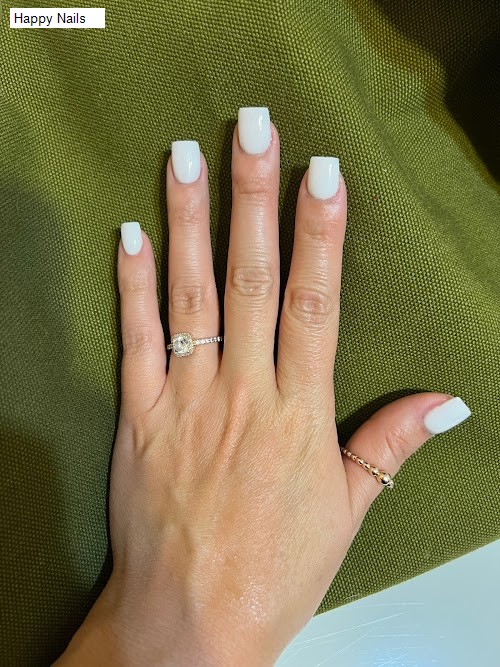 Happy Nails