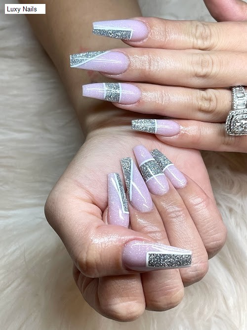 Luxy Nails