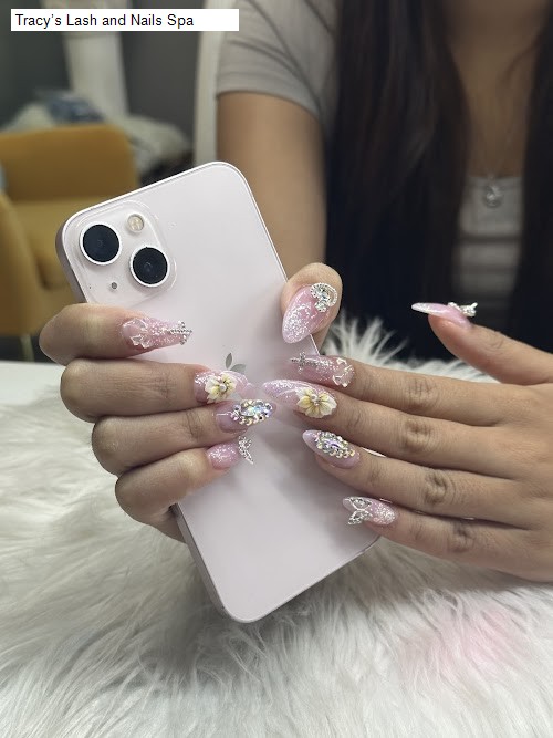 Tracy’s Lash and Nails Spa
