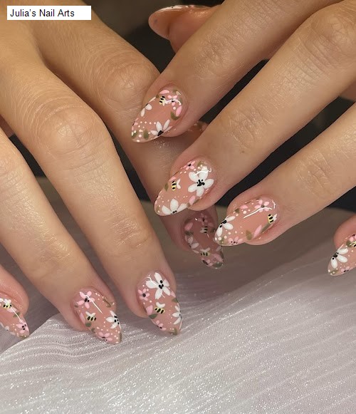 Julia’s Nail Arts