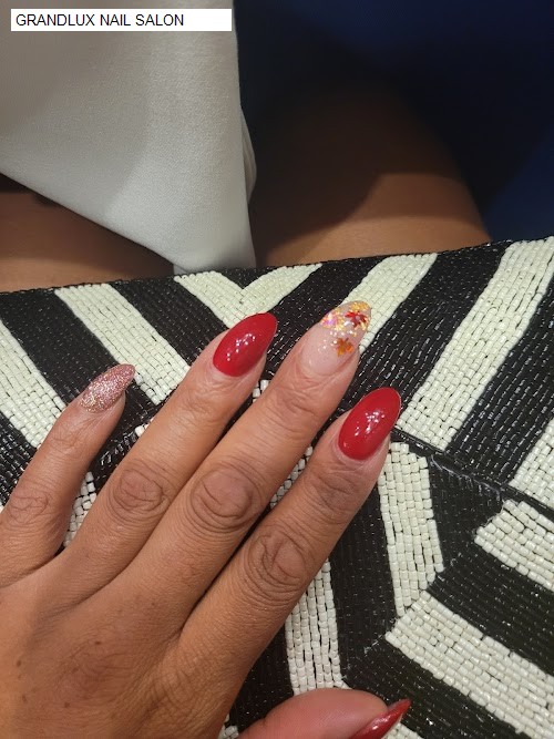 GRANDLUX NAIL SALON