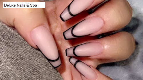 Deluxe Nails & Spa