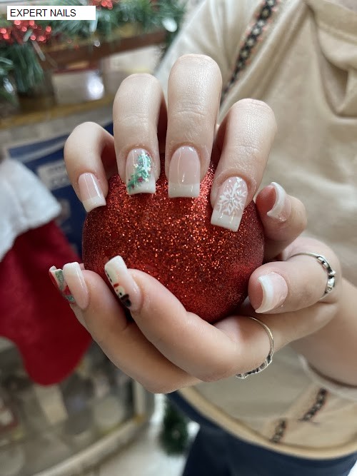 EXPERT NAILS
