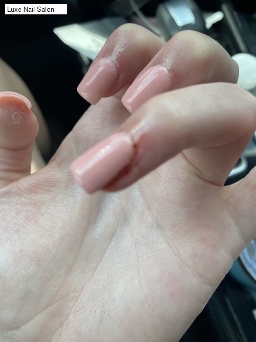 Luxe Nail Salon