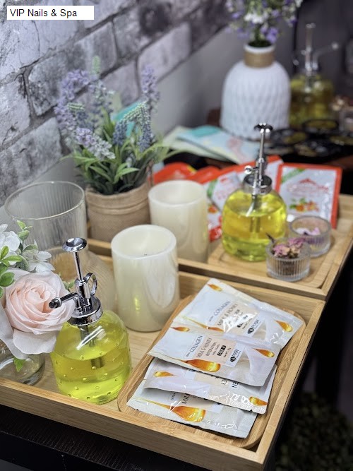 VIP Nails & Spa