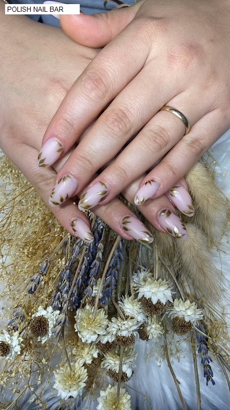 POLISH NAIL BAR