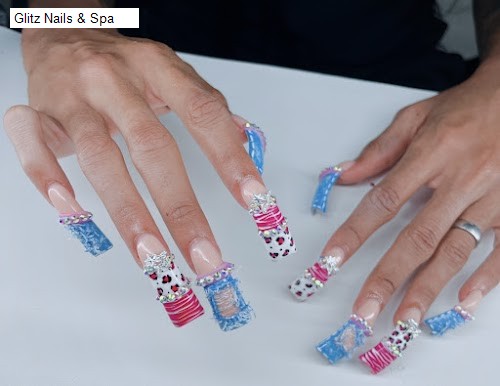 Glitz Nails & Spa