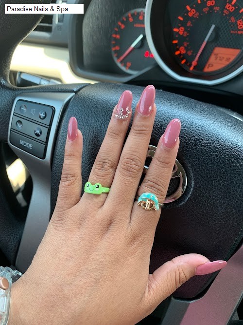 Paradise Nails & Spa