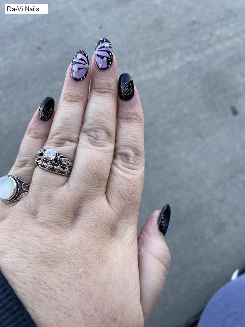 Da-Vi Nails