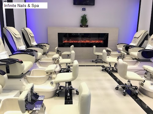Infinite Nails & Spa