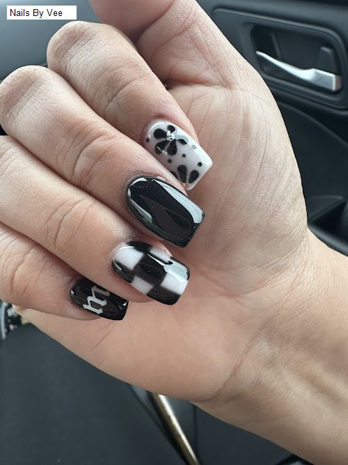 Nails By Vee