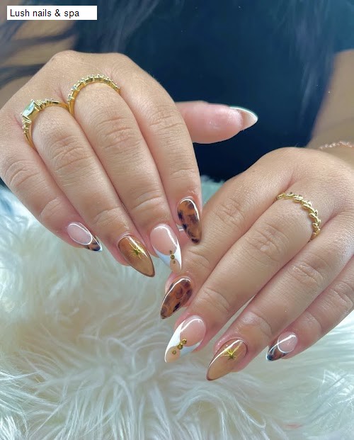 Lush nails & spa