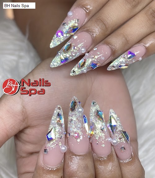 BH Nails Spa