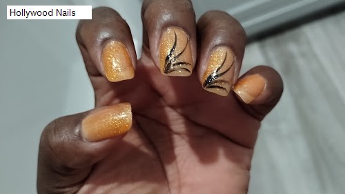 Hollywood Nails