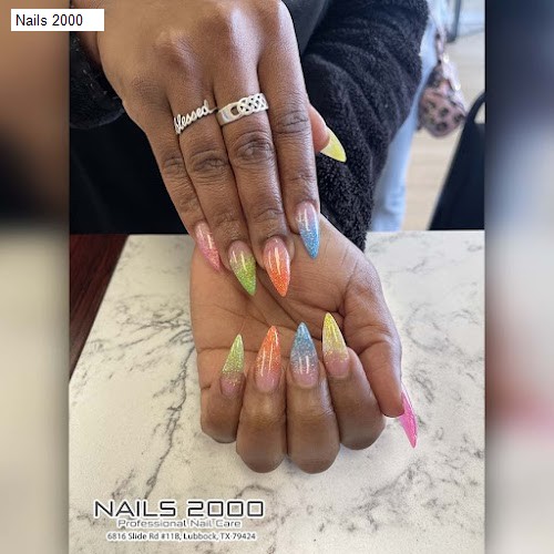 Nails 2000