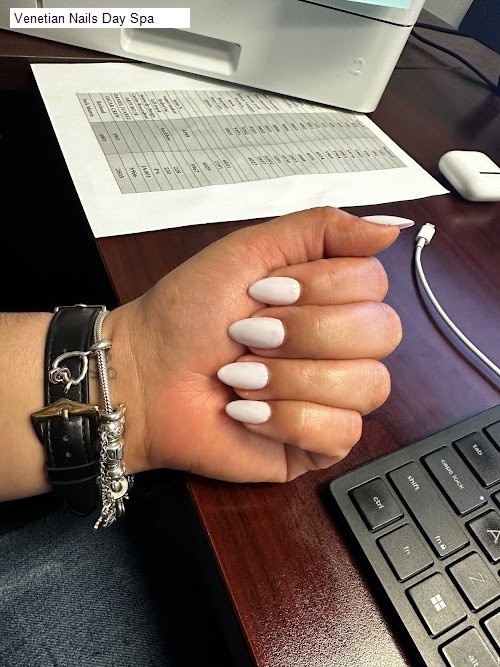 Venetian Nails Day Spa