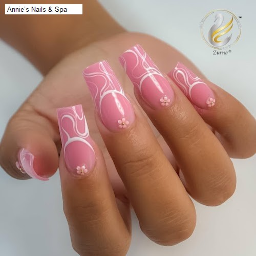 Annie’s Nails & Spa
