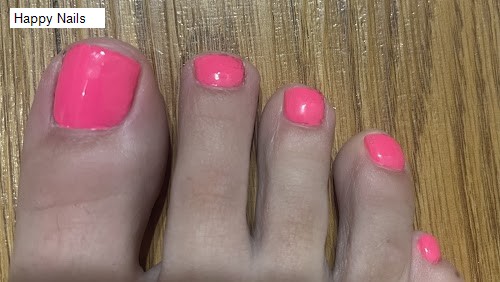 Happy Nails