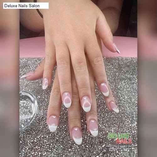 Deluxe Nails Salon