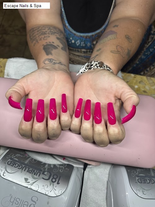 Escape Nails & Spa