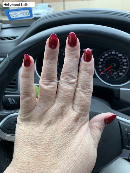 Hollywood Nails