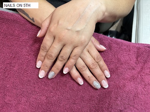 NAILS ON 5TH