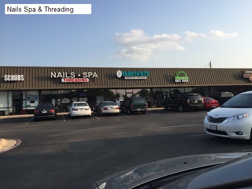 Nails Spa & Threading