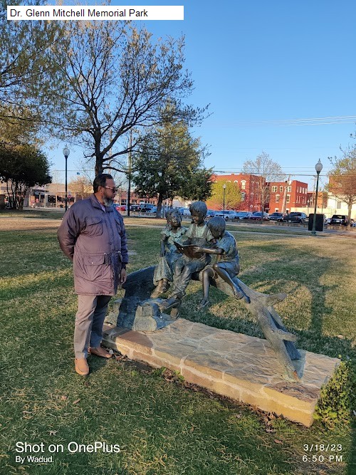Dr. Glenn Mitchell Memorial Park