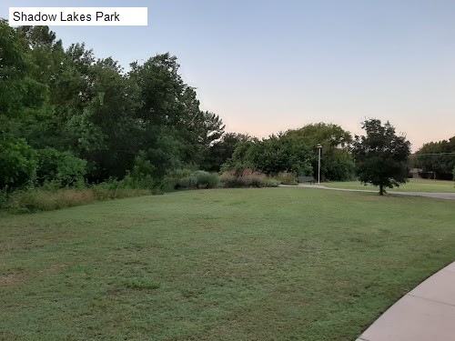 Shadow Lakes Park